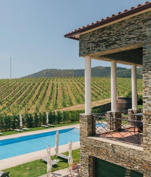 The Manor House Celeirós